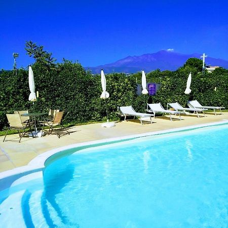 Case Vacanze Residence Trinacria Acireale Buitenkant foto