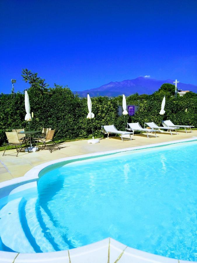 Case Vacanze Residence Trinacria Acireale Buitenkant foto