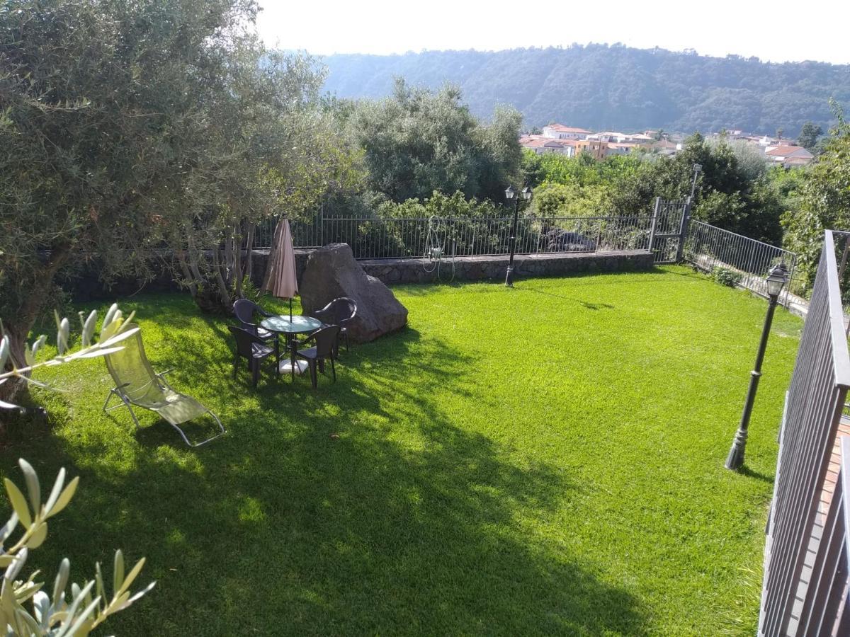 Case Vacanze Residence Trinacria Acireale Buitenkant foto
