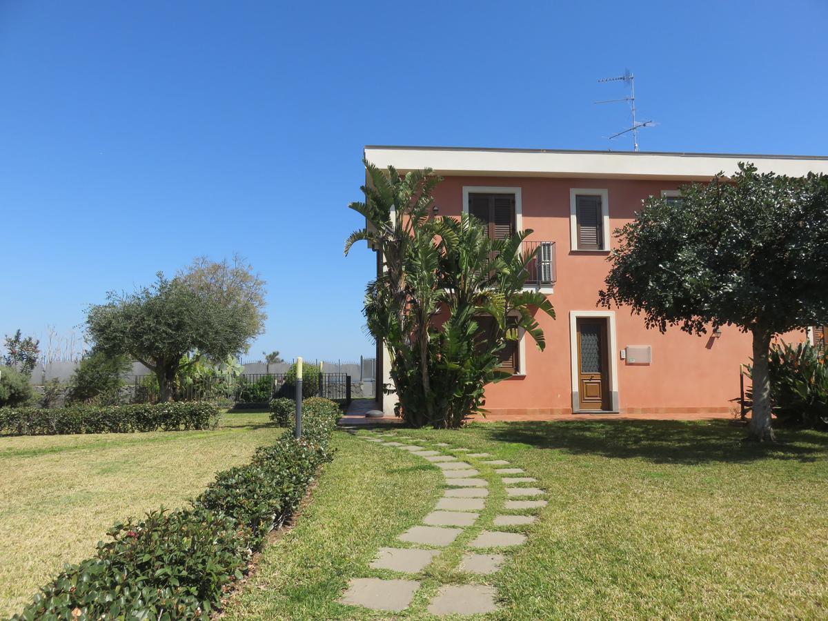 Case Vacanze Residence Trinacria Acireale Buitenkant foto