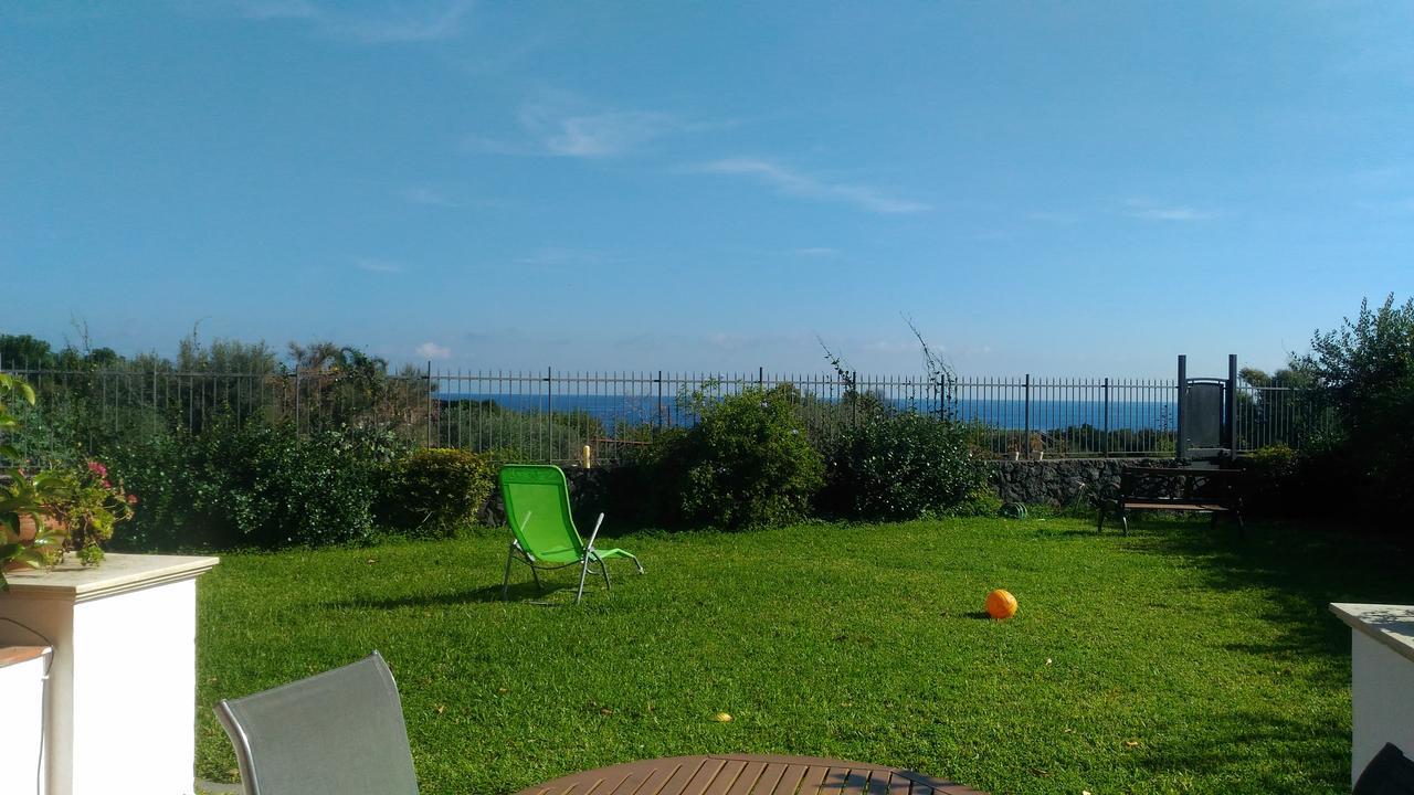 Case Vacanze Residence Trinacria Acireale Buitenkant foto