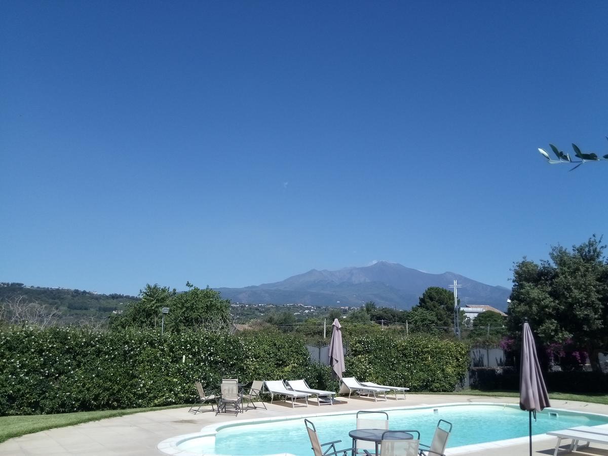 Case Vacanze Residence Trinacria Acireale Buitenkant foto